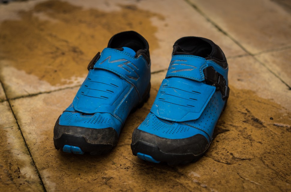 Shimano 2019 ME7 SPD shoes review off road.cc